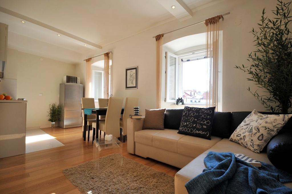 Apartment Flower Дубровник Екстер'єр фото